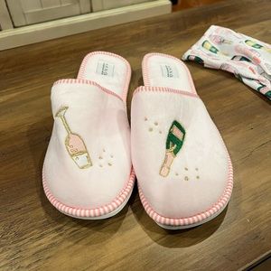 Champagne slippers size 10- brand new